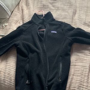 Barely worn S Patagonia black zip up